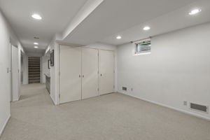  Photo 39