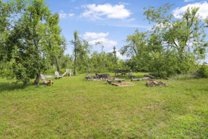  Photo 31