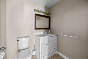  Photo 36