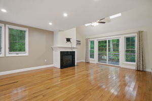 Living Room/Dining Room