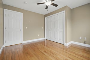 Bedroom/Office