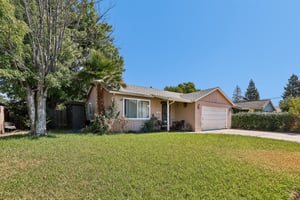 Mathews Way-S2406-003.jpg