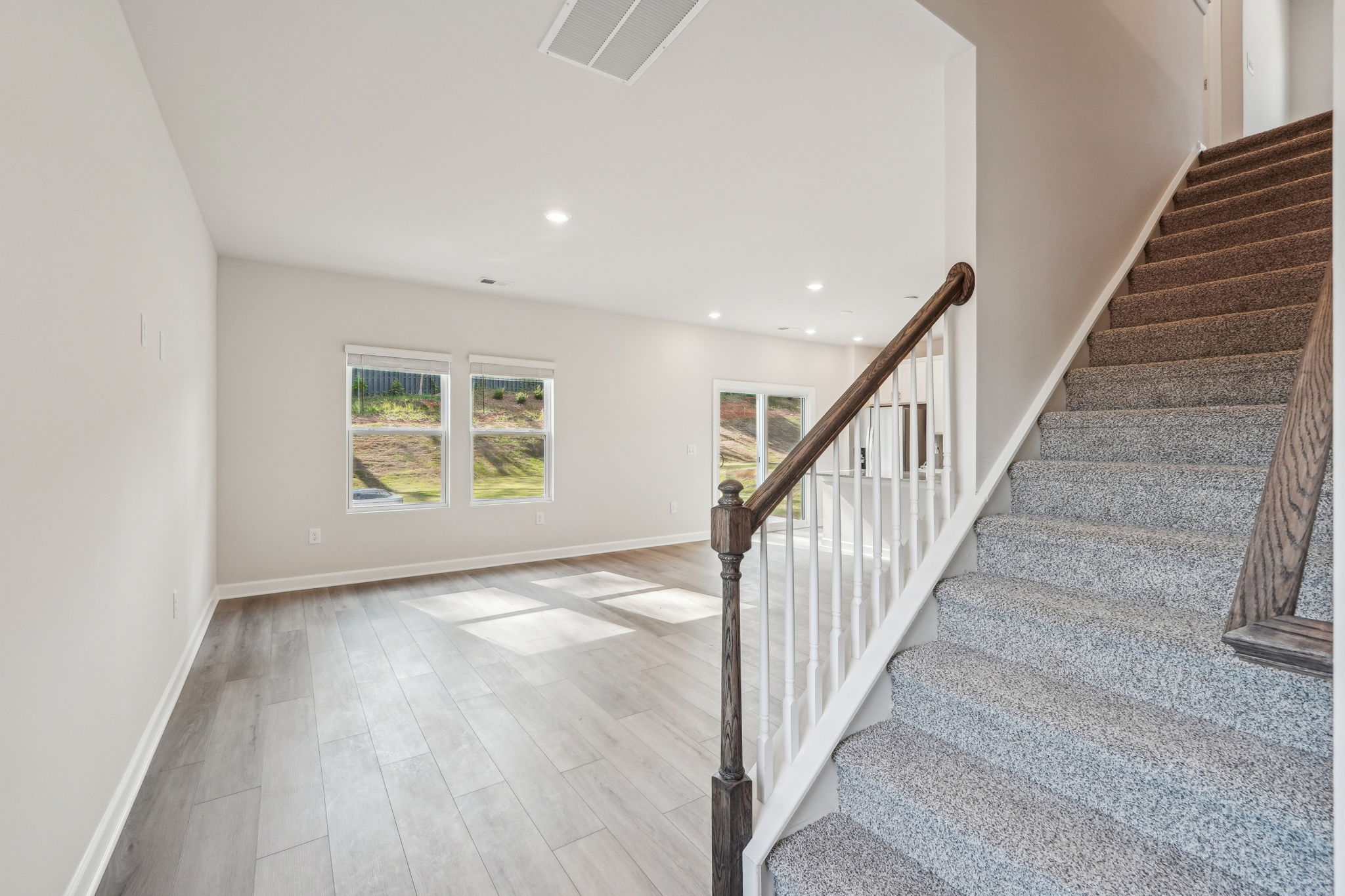 Charlotte - Monterey Park- 1466 31st St NE, Conover, NC 28613-009
