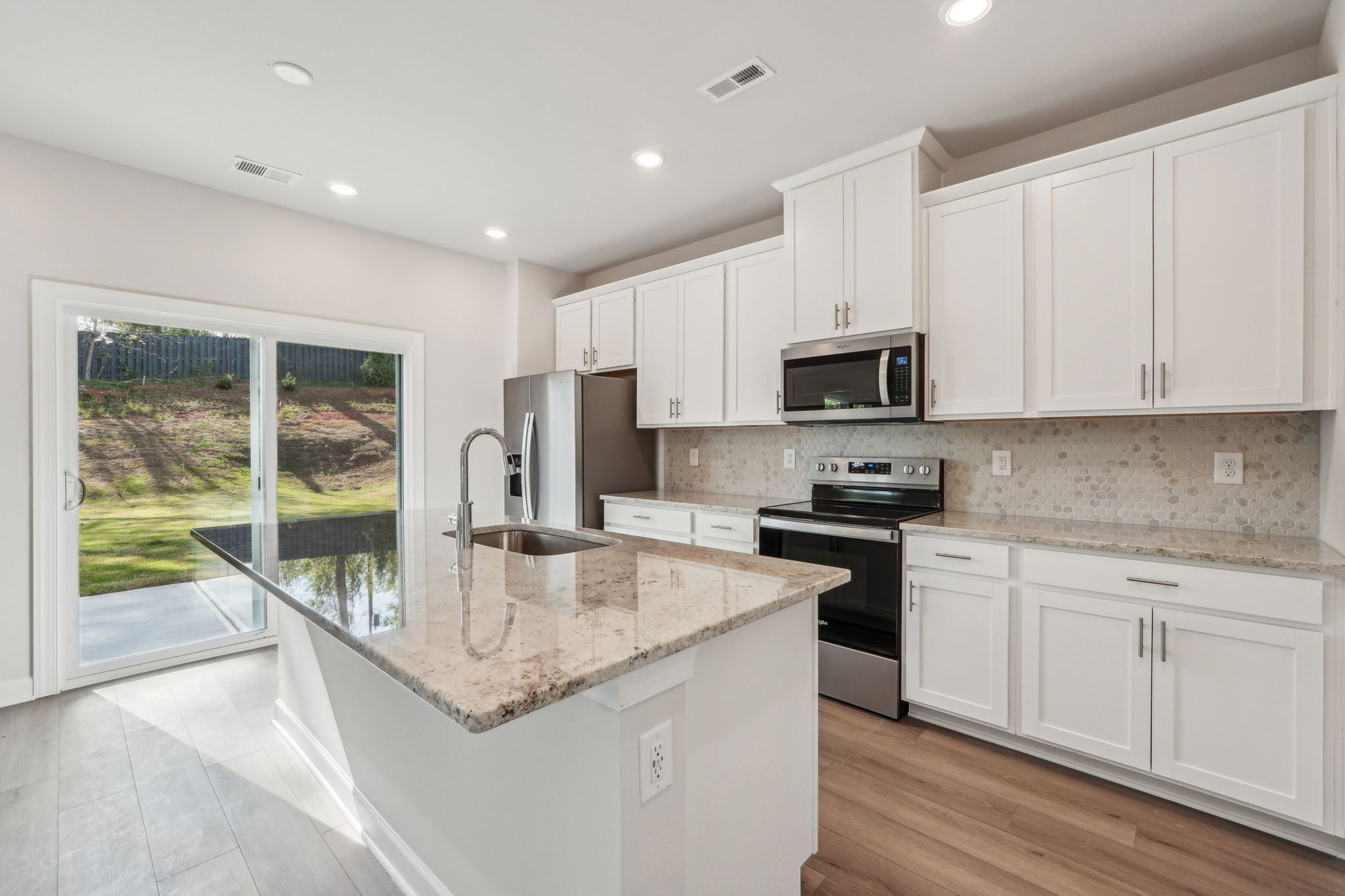 Charlotte - Monterey Park- 1466 31st St NE, Conover, NC 28613-013