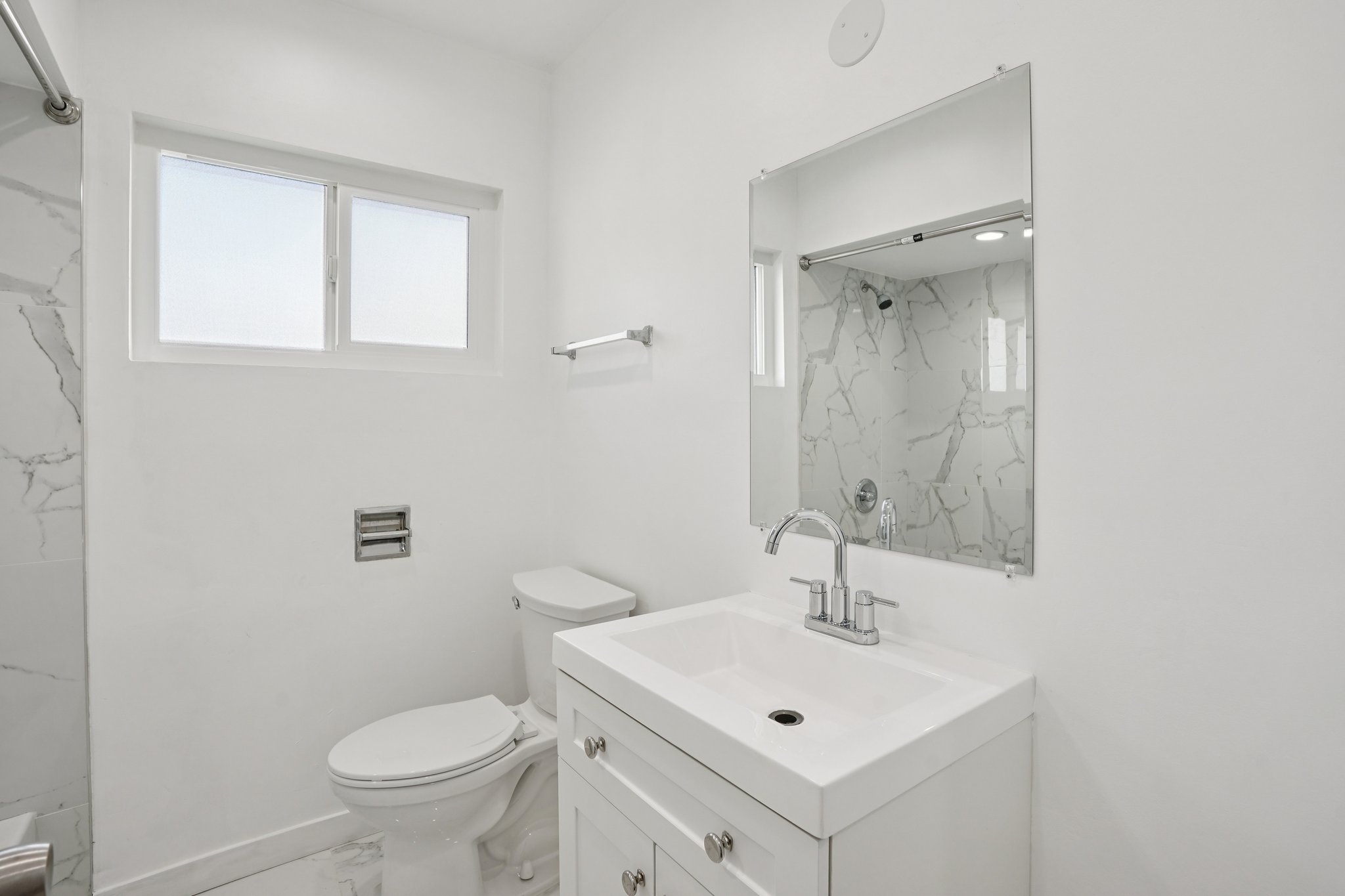 Allen Ave-S2112-008.jpg