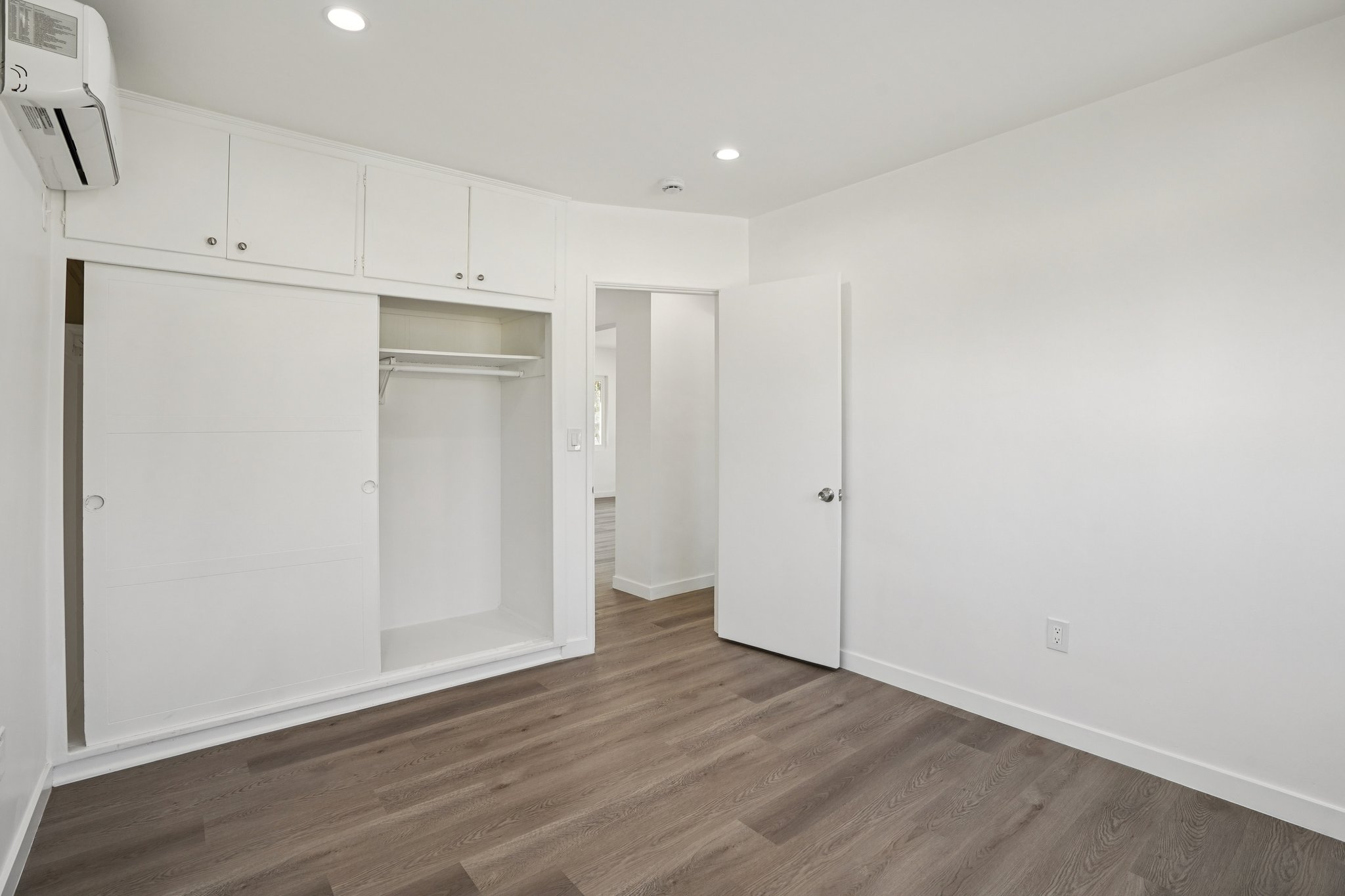 Allen Ave-S2112-011.jpg