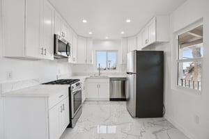 Allen Ave-S2112-006.jpg