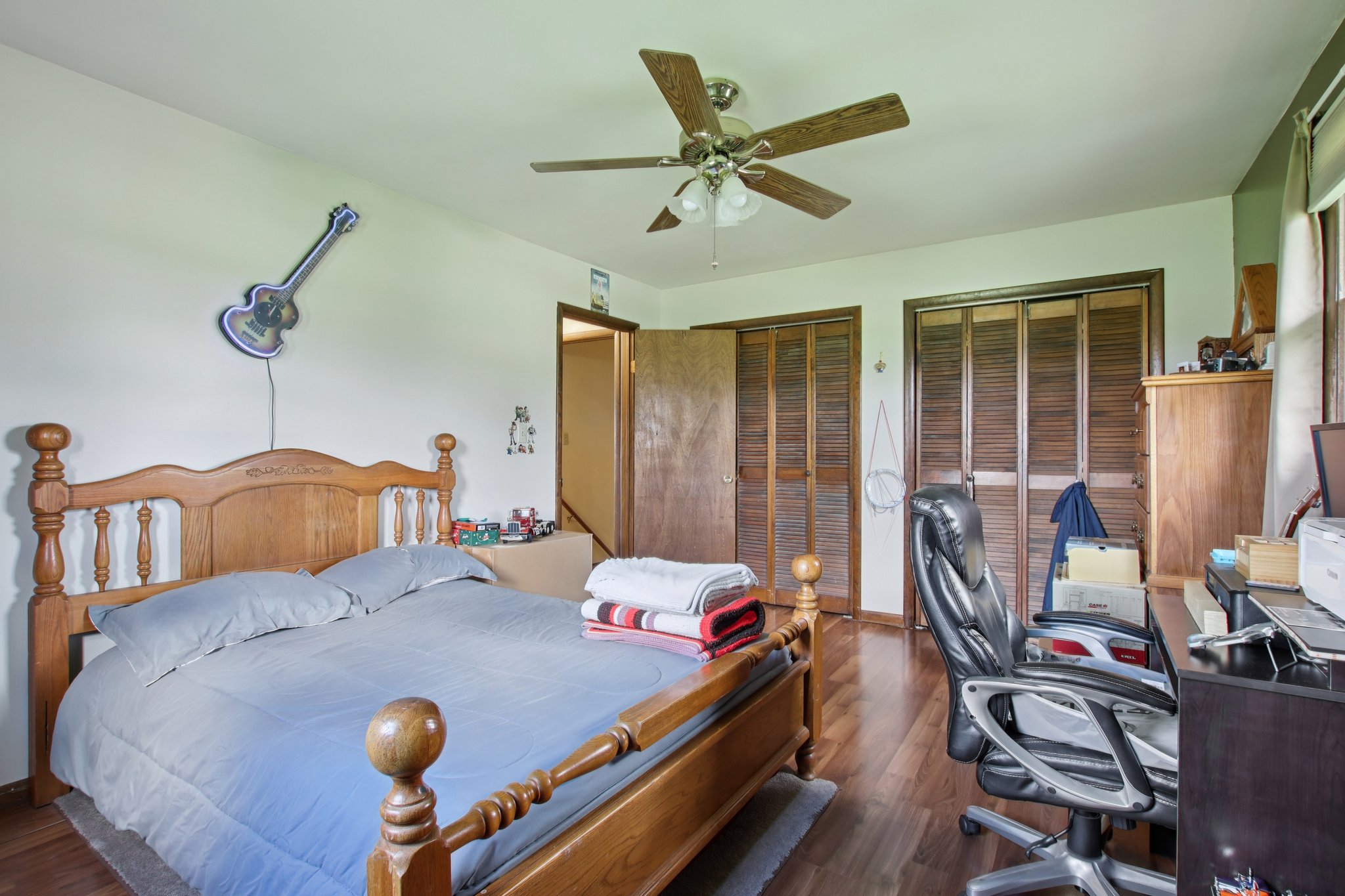 E Vandalia Rd-S0604-019.jpg