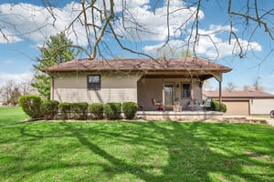 E Vandalia Rd-S0604-001.jpg