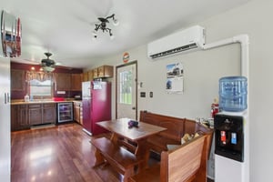 E Vandalia Rd-S0604-011.jpg