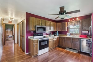 E Vandalia Rd-S0604-014.jpg