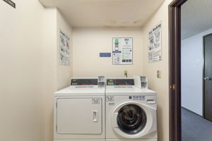  Photo 34