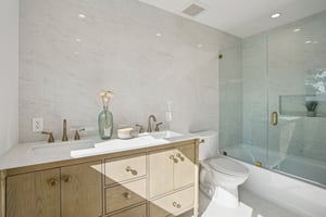 11th St-L0408-040.jpg