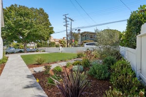 11th St-L0408-091.jpg
