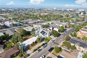 11th St-S0508-011.jpg