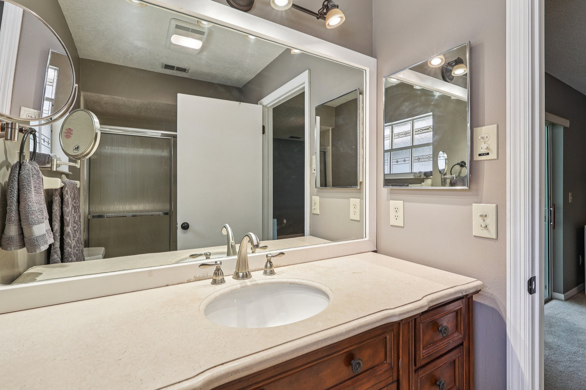 Auburn Green Loop-S2004-033.jpg