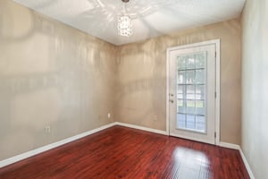 Auburn Green Loop-S2004-025.jpg