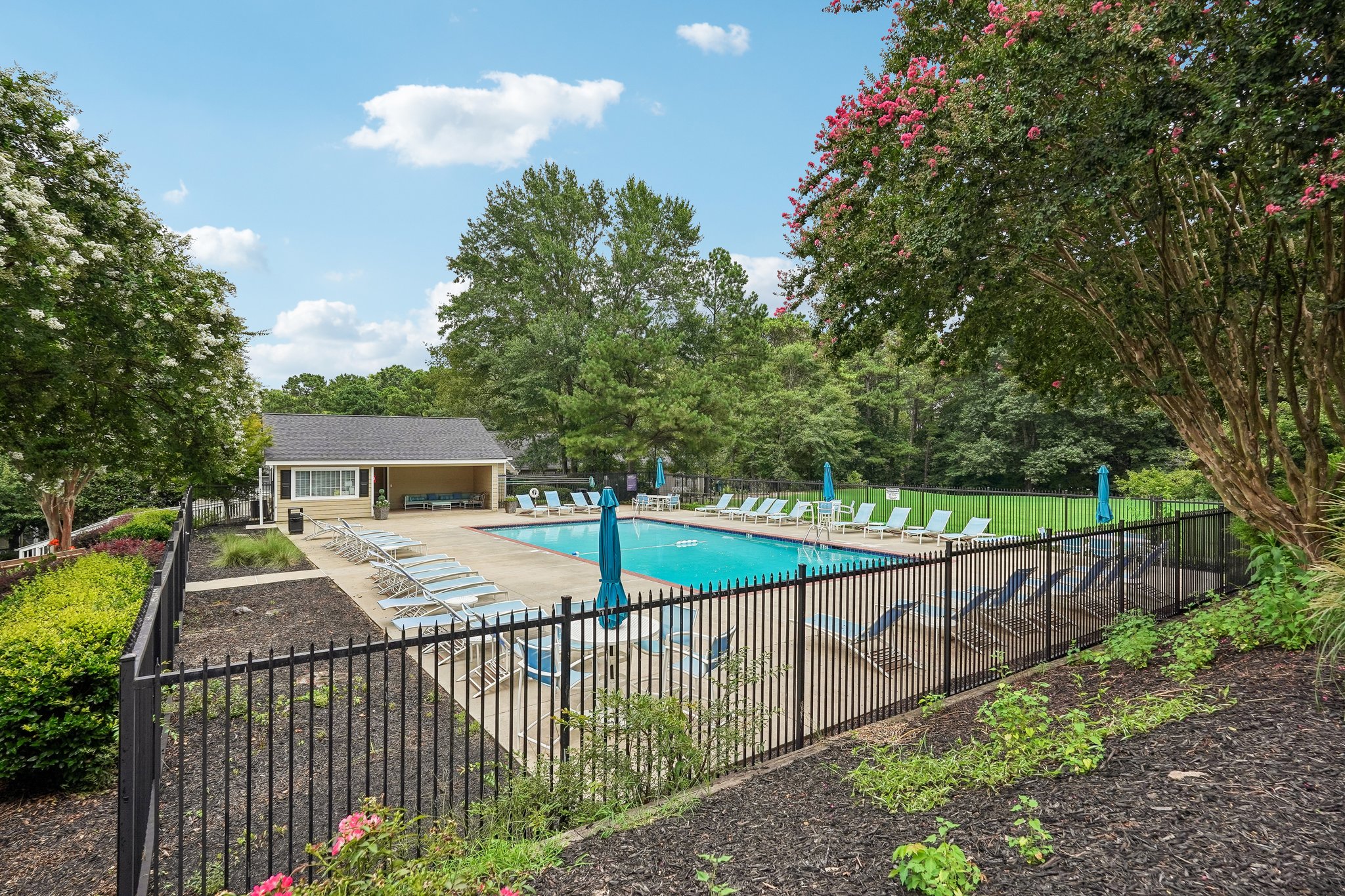 Briarwood Rd NE-1807-912.jpg