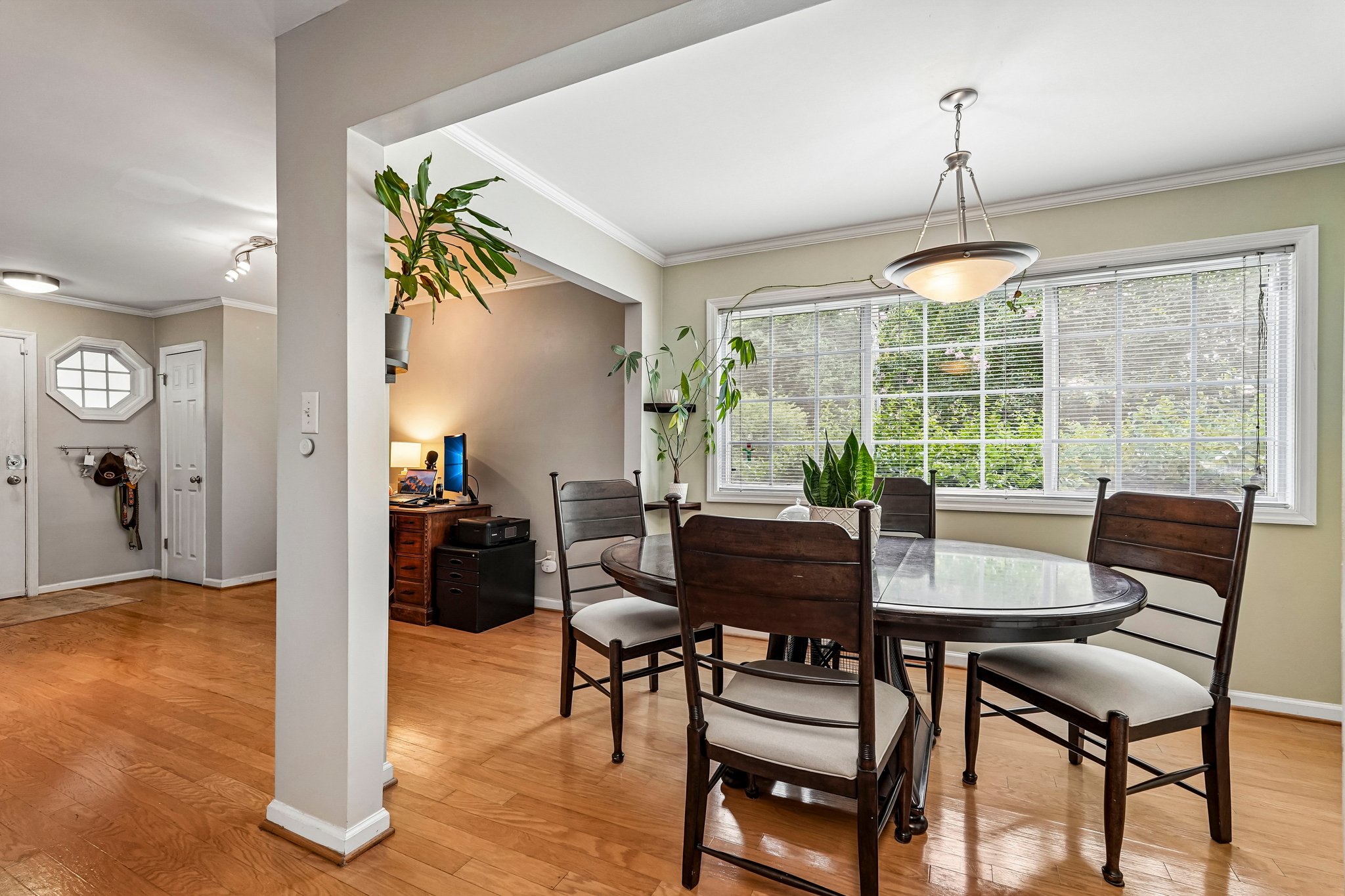 Briarwood Rd NE-S1807-008.jpg