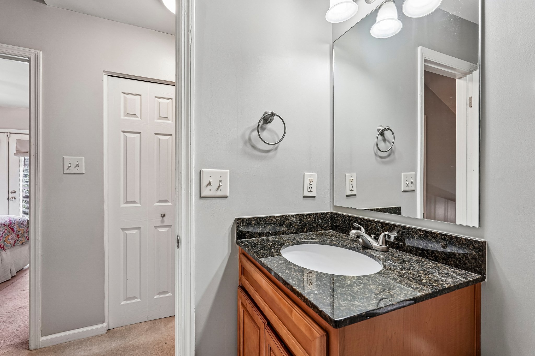 Briarwood Rd NE-S1807-024.jpg