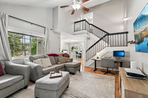 Briarwood Rd NE-S1807-004.jpg