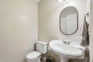 Briarwood Rd NE-S1807-017.jpg