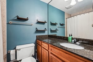 Briarwood Rd NE-S1807-028.jpg