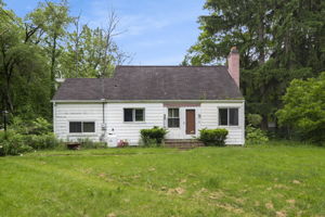  Photo 0