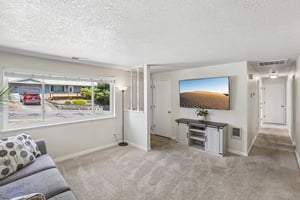 SW May Ct-S1007-008.jpg