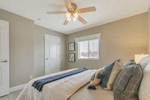 029_ 14685 Oka Rd 11  Los
