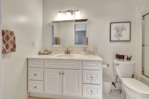  Photo 23