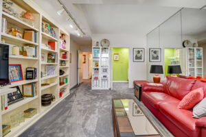 15th St NE 2C -014