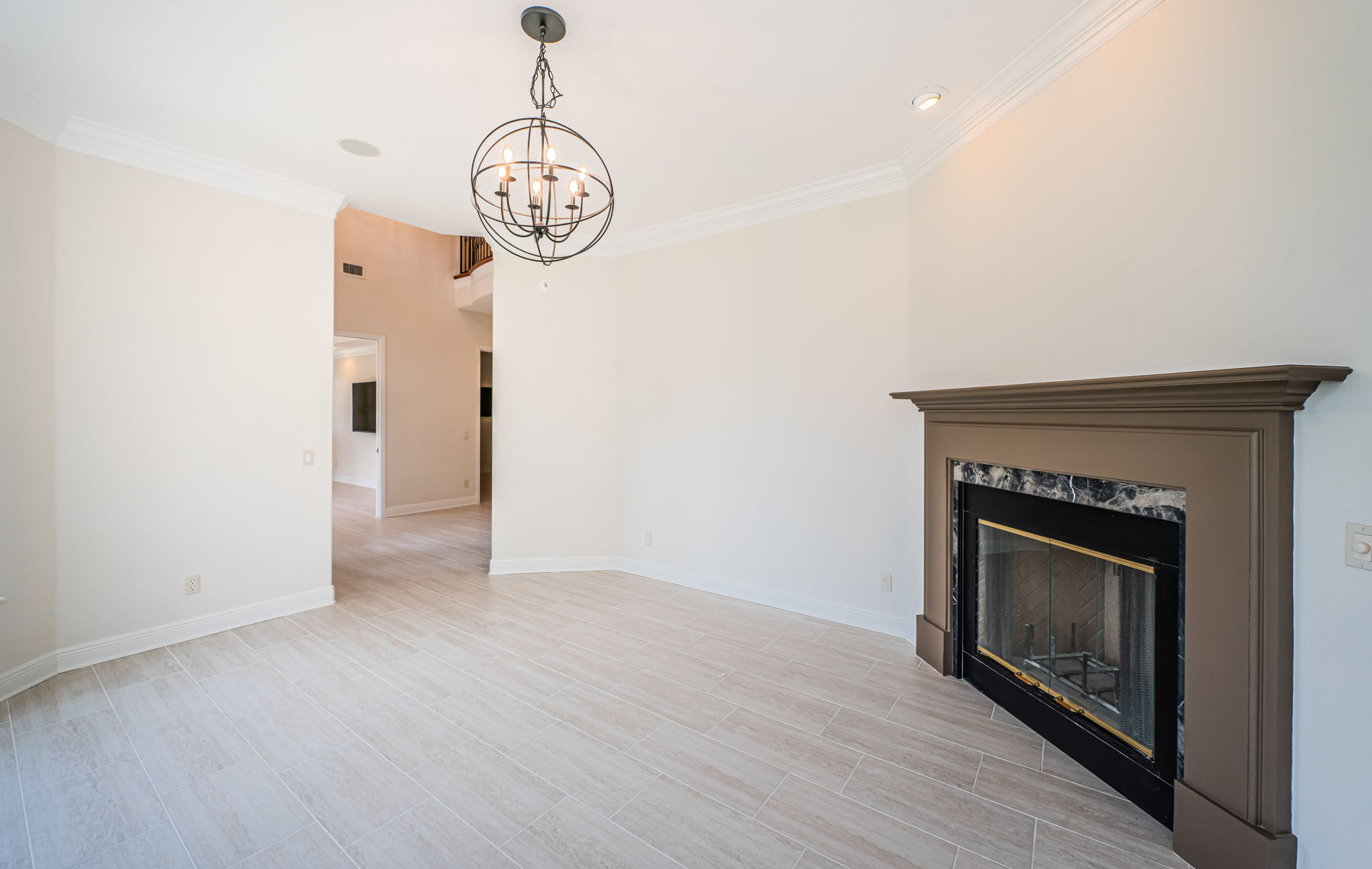 Dining Room4-2