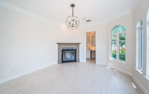 Dining Room2-2