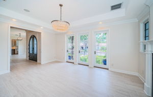 Living Room4-2