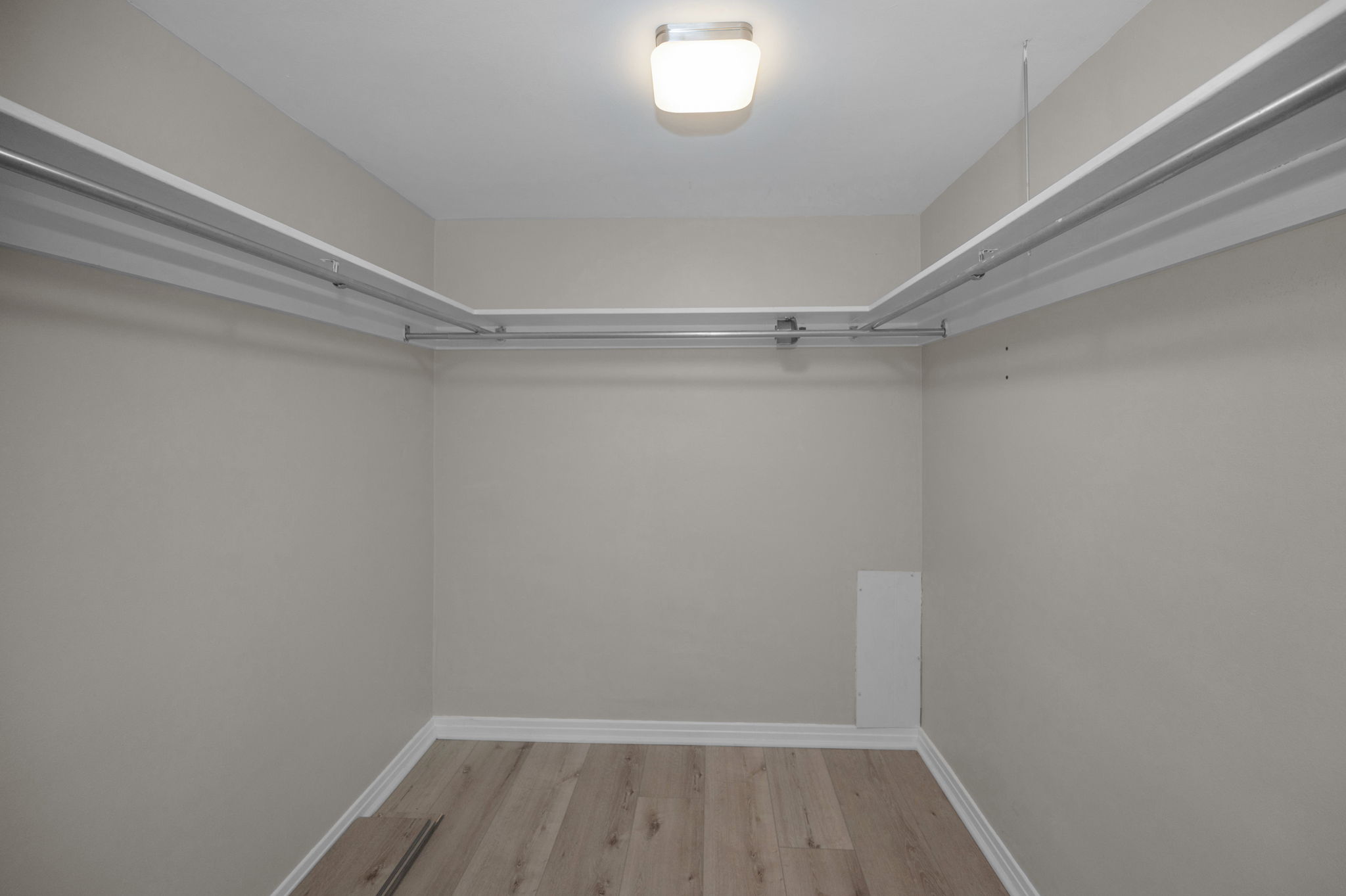 Master Bedroom Walk-in Closet