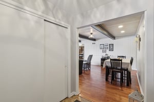 Chicago Ave-S1612-006.jpg