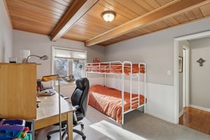 Chicago Ave-S1612-024.jpg