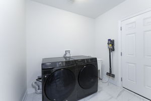  Photo 34