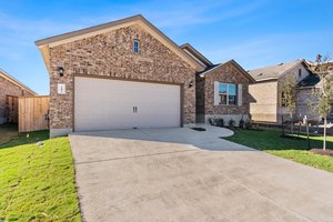 147 Hackberry Ln, Bastrop, TX 78602, USA Photo 2