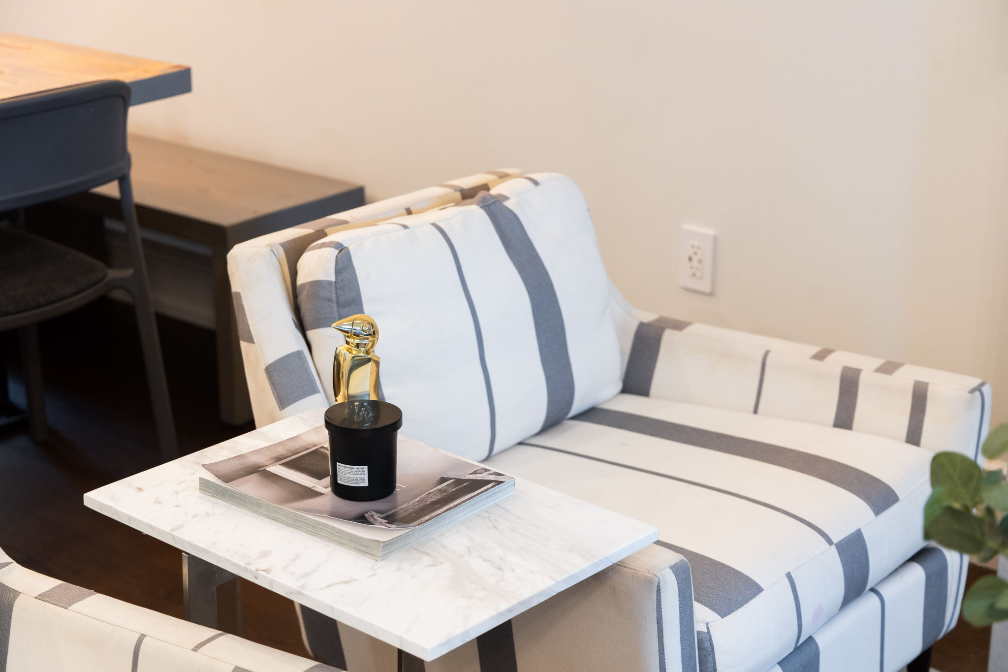 Toronto property showcase — delivered property photograph 38