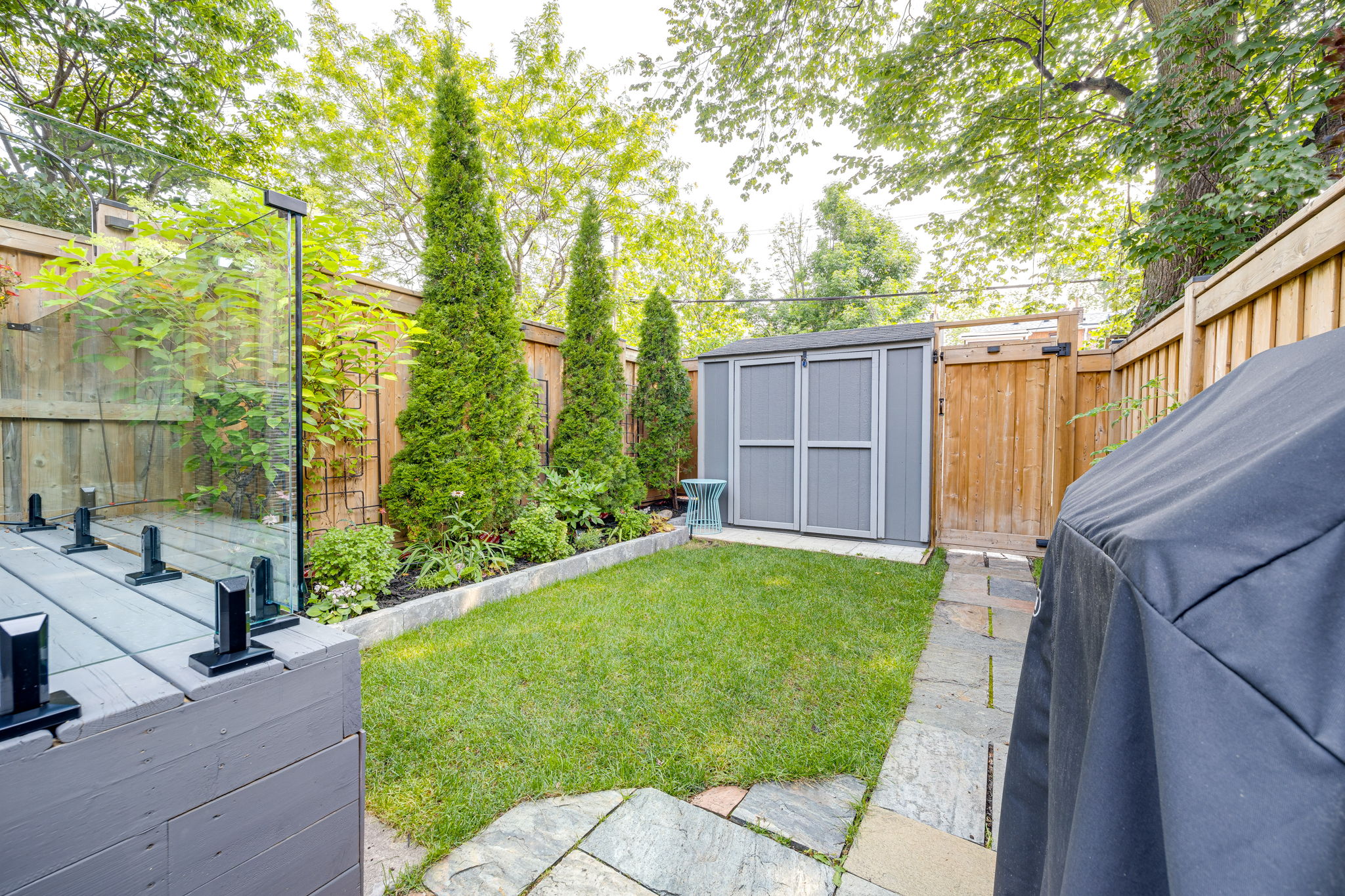 Toronto property showcase — delivered property photograph 65