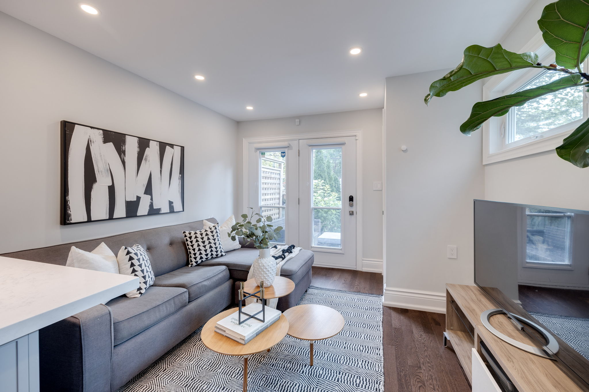 Toronto property showcase — delivered property photograph 18