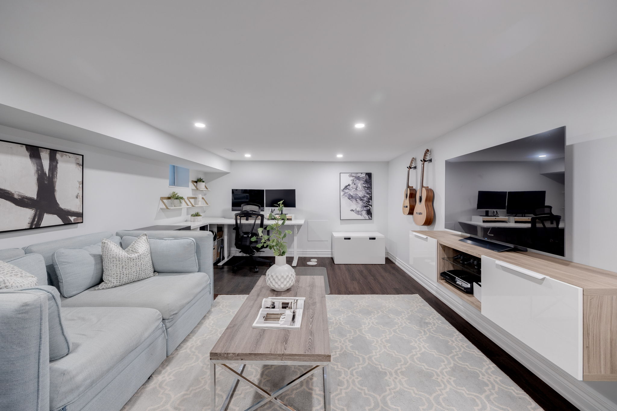 Toronto property showcase — delivered property photograph 31