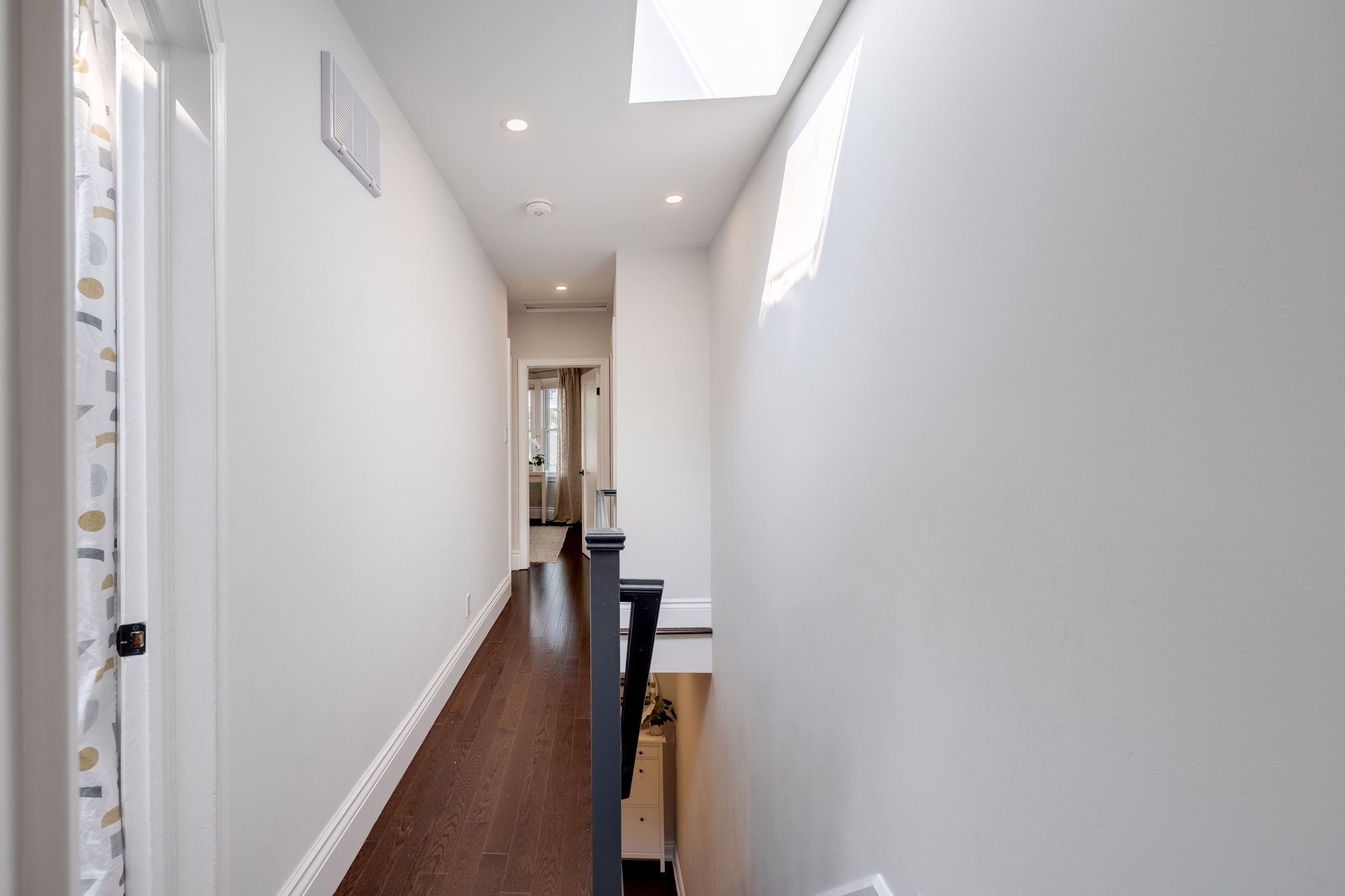 Toronto property showcase — delivered property photograph 22