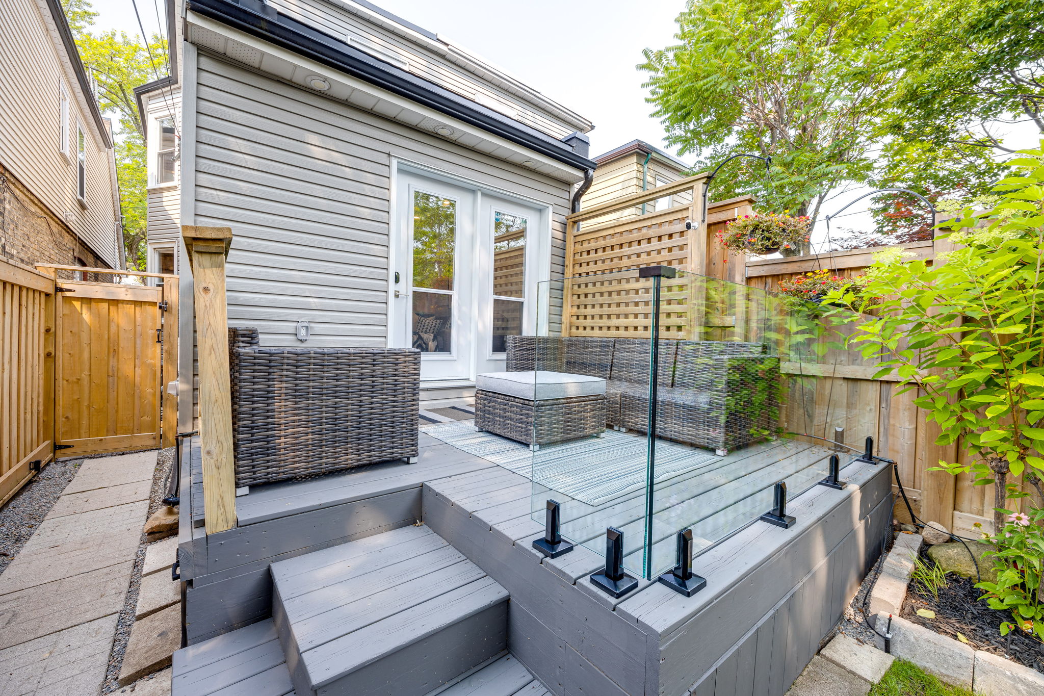 Toronto property showcase — delivered property photograph 66