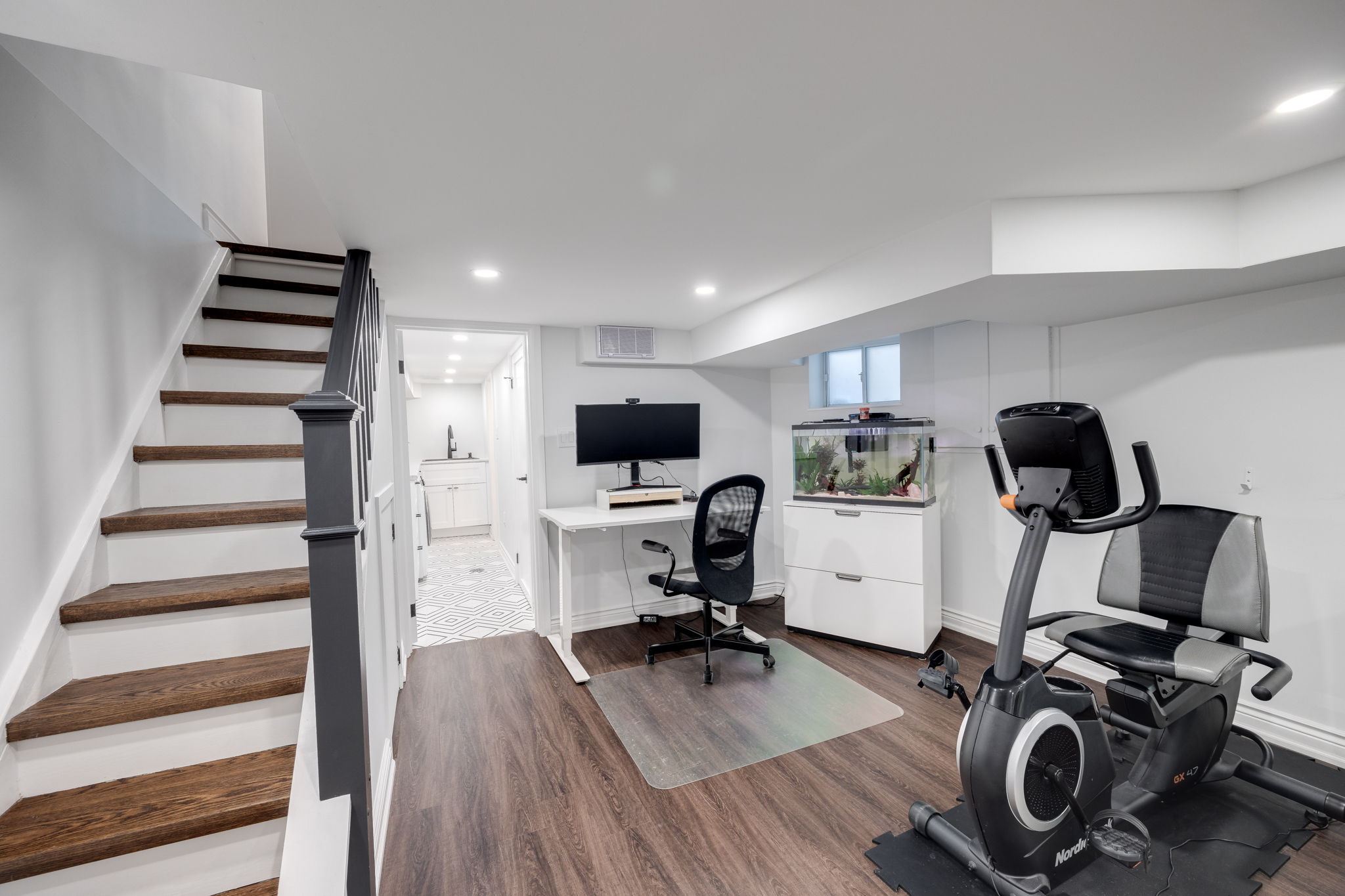 Toronto property showcase — delivered property photograph 34