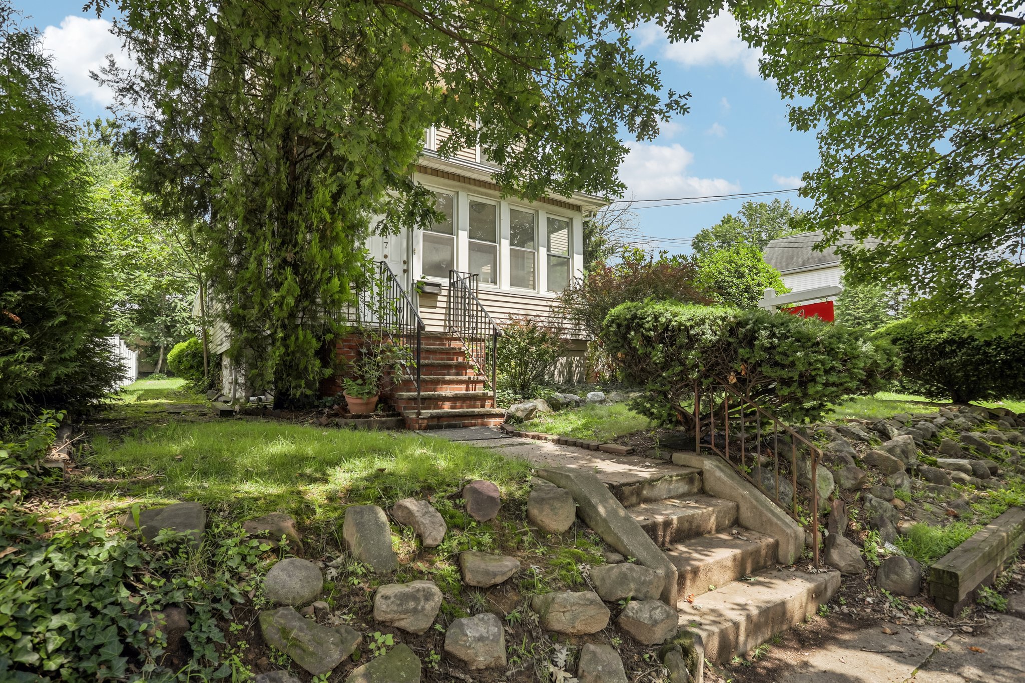 Phelps Ave-S0708-003.jpg