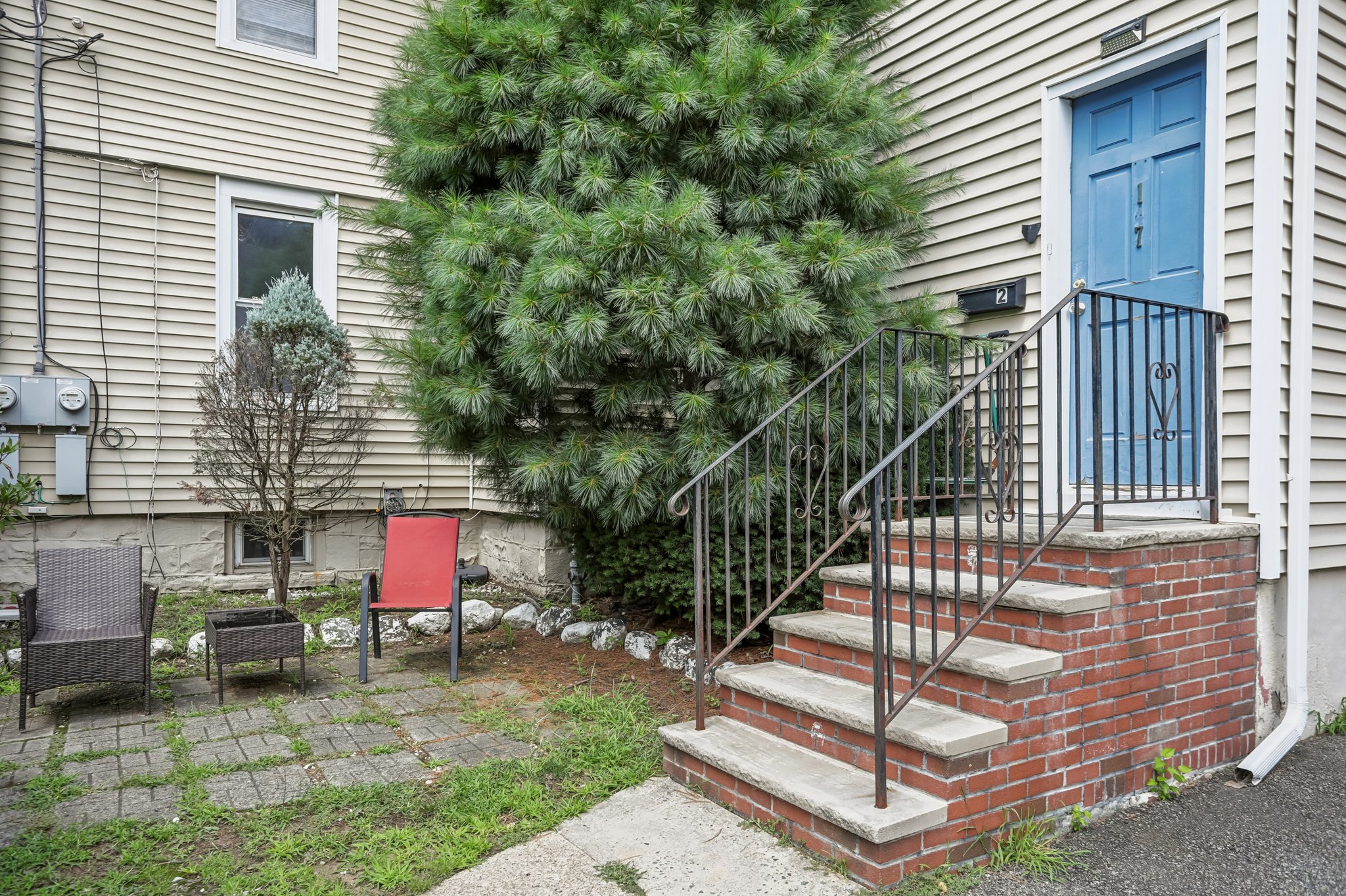 Phelps Ave-S0708-006.jpg