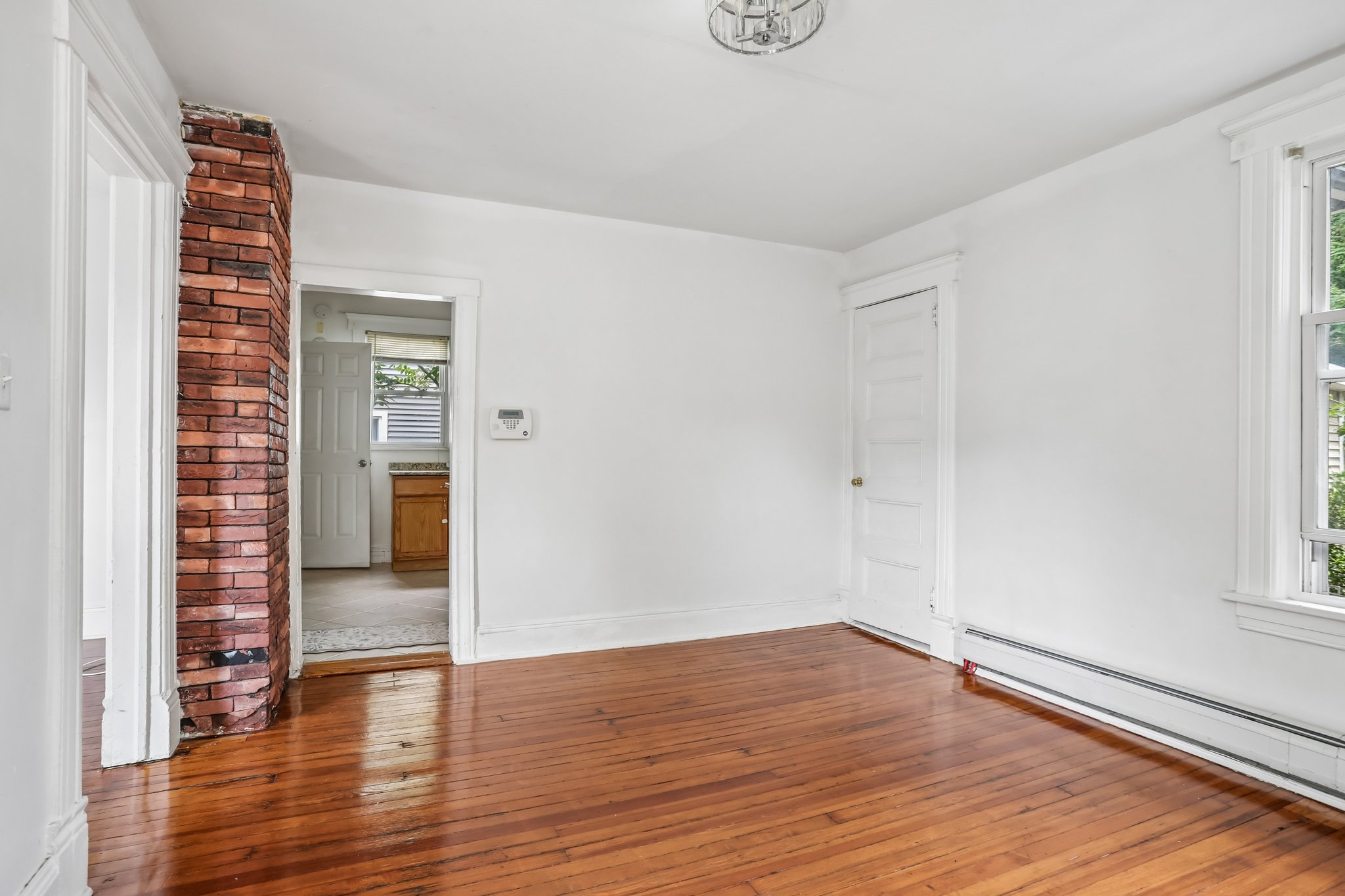 Phelps Ave-S0708-037.jpg